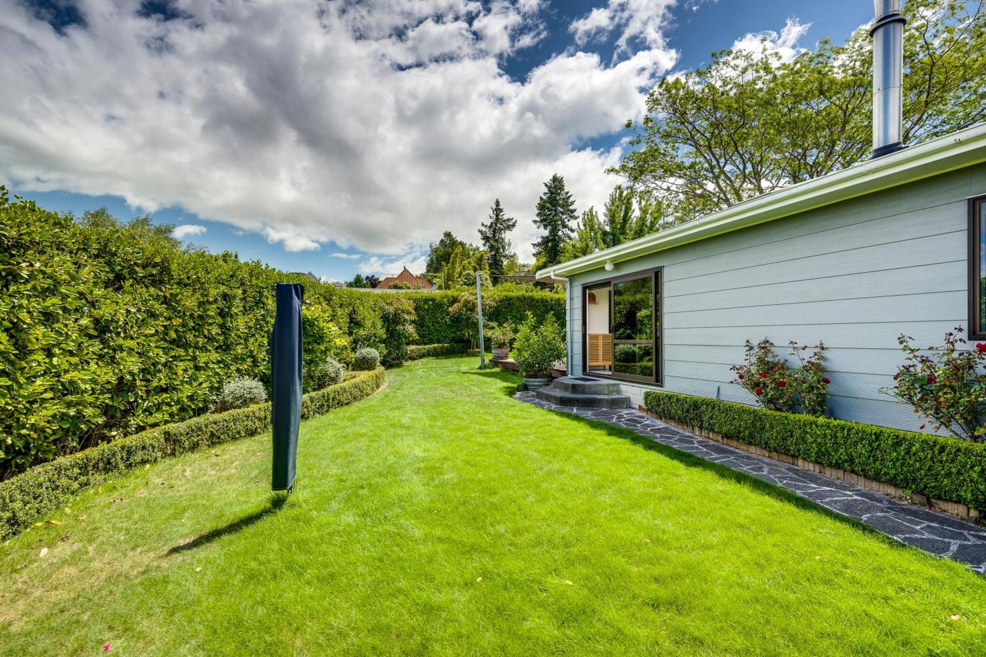 Villa Sunny Oasis - Havelock North Retreat Exterior foto